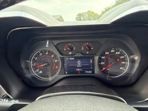 Used 2022 Chevrolet Camaro LT w/ Technology Package RWD image 22