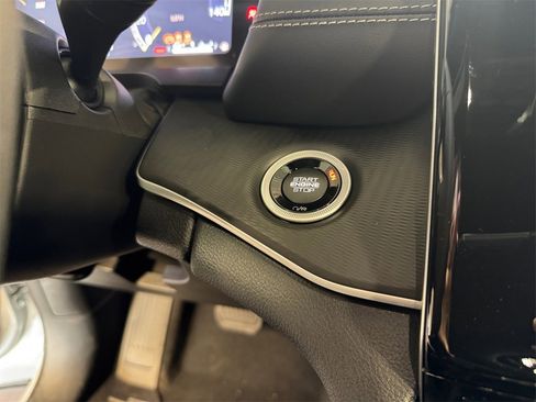 New 2025 Jeep Grand Cherokee L Laredo w/ Luxury Tech Group I image 29