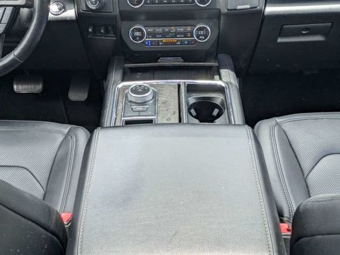 Used 2021 Ford Expedition Max Limited RWD image 20