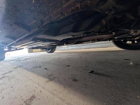 Used 2019 Subaru Outback 2.5i Limited AWD/4WD image 18