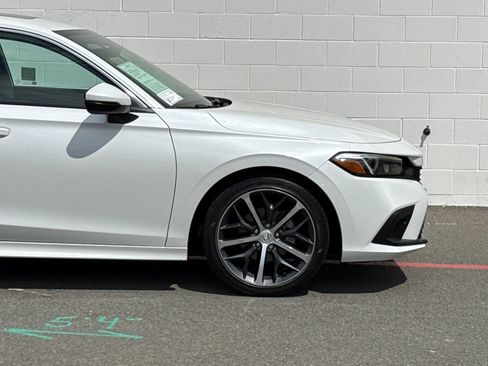 Used 2024 Honda Civic Touring image 34