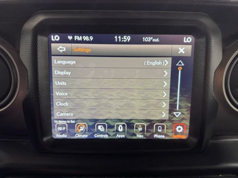 Used 2023 Jeep Gladiator Sport AWD/4WD image 35
