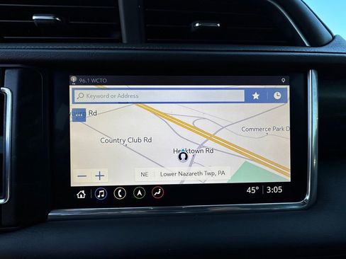 Used 2021 GMC Yukon Denali w/ Denali Premium Package image 31