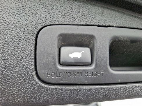 Used 2020 Honda CR-V Touring image 29