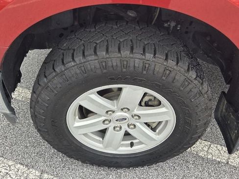 Used 2023 Ford F150 XLT AWD/4WD image 9