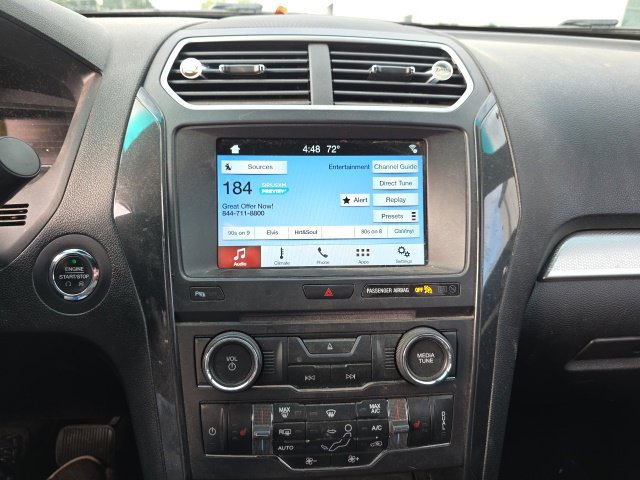 Used 2017 Ford Explorer XLT w/ Equipment Group 202A AWD/4WD image 15