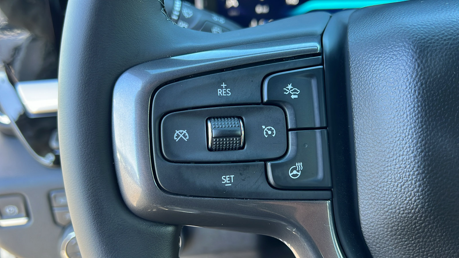 New 2026 Chevrolet Silverado 2500 High Country w/ High Country Premium Package AWD/4WD image 28
