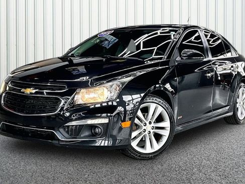 Used 2015 Chevrolet Cruze LTZ image 3