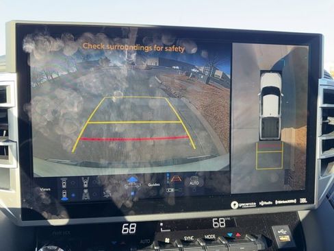 Used 2024 Toyota Tundra Platinum image 12