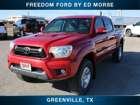 Used 2012 Toyota Tacoma PreRunner image 1
