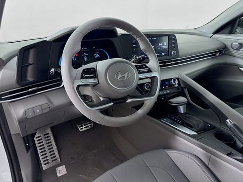 New 2026 Hyundai Elantra Sport FWD image 11