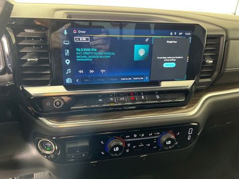 Used 2025 Chevrolet Silverado 1500 LT AWD/4WD image 18