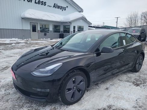 Used 2022 Tesla Model 3 Long Range image 26