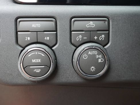 New 2026 Chevrolet Silverado 1500 LT AWD/4WD image 15