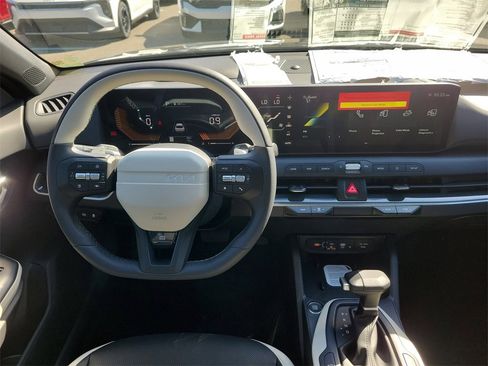 New 2026 Kia K4 GT-Line image 17