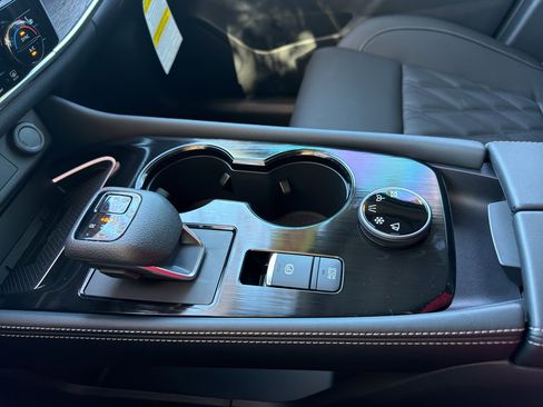 New 2026 Nissan Rogue Platinum image 27