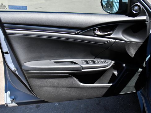 Used 2021 Honda Civic Sport Touring image 14