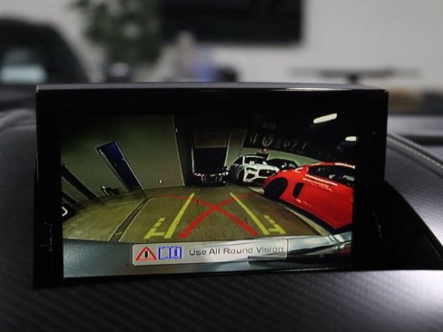 Used 2013 Aston Martin DB9 Volante image 33