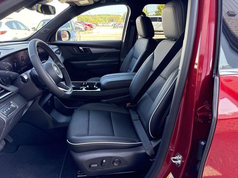 New 2026 Buick Enclave Preferred image 16