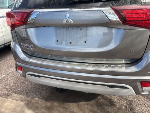 Used 2021 Mitsubishi Outlander GT image 5