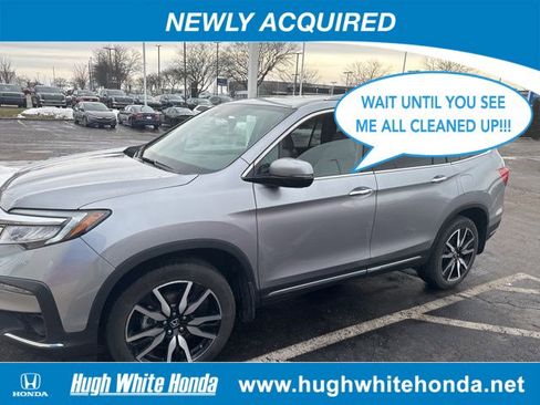 Used 2022 Honda Pilot Touring image 1