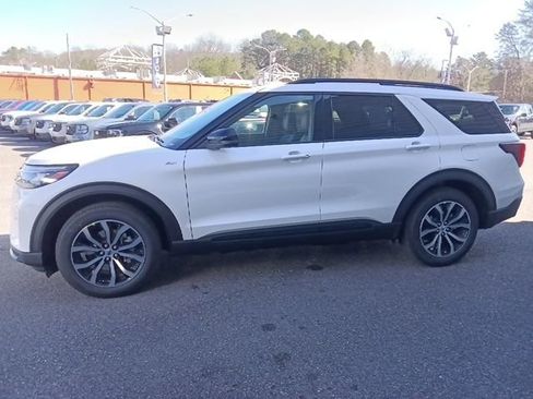 New 2026 Ford Explorer ST-Line RWD image 6