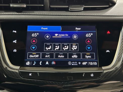 Used 2024 Cadillac XT6 Sport w/ Technology Package AWD/4WD image 8