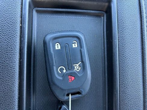 Used 2021 Chevrolet Silverado 1500 RST w/ Convenience Package II RWD image 37