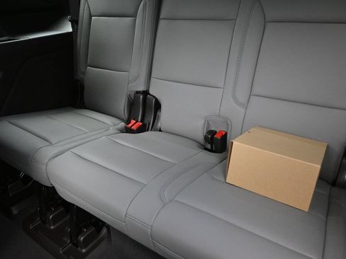 New 2026 Chevrolet Tahoe Z71 w/ Z71 Off-Road Package AWD/4WD image 17