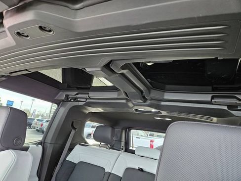 Used 2024 GMC Hummer EV 3X AWD/4WD image 29