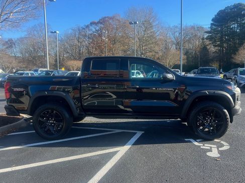 Used 2025 Chevrolet Colorado Trail Boss image 4