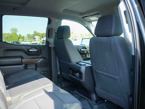 Used 2022 Chevrolet Silverado 1500 LT Trail Boss w/ Safety Package AWD/4WD image 19