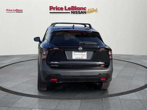 Used 2025 Nissan Kicks SR FWD image 6