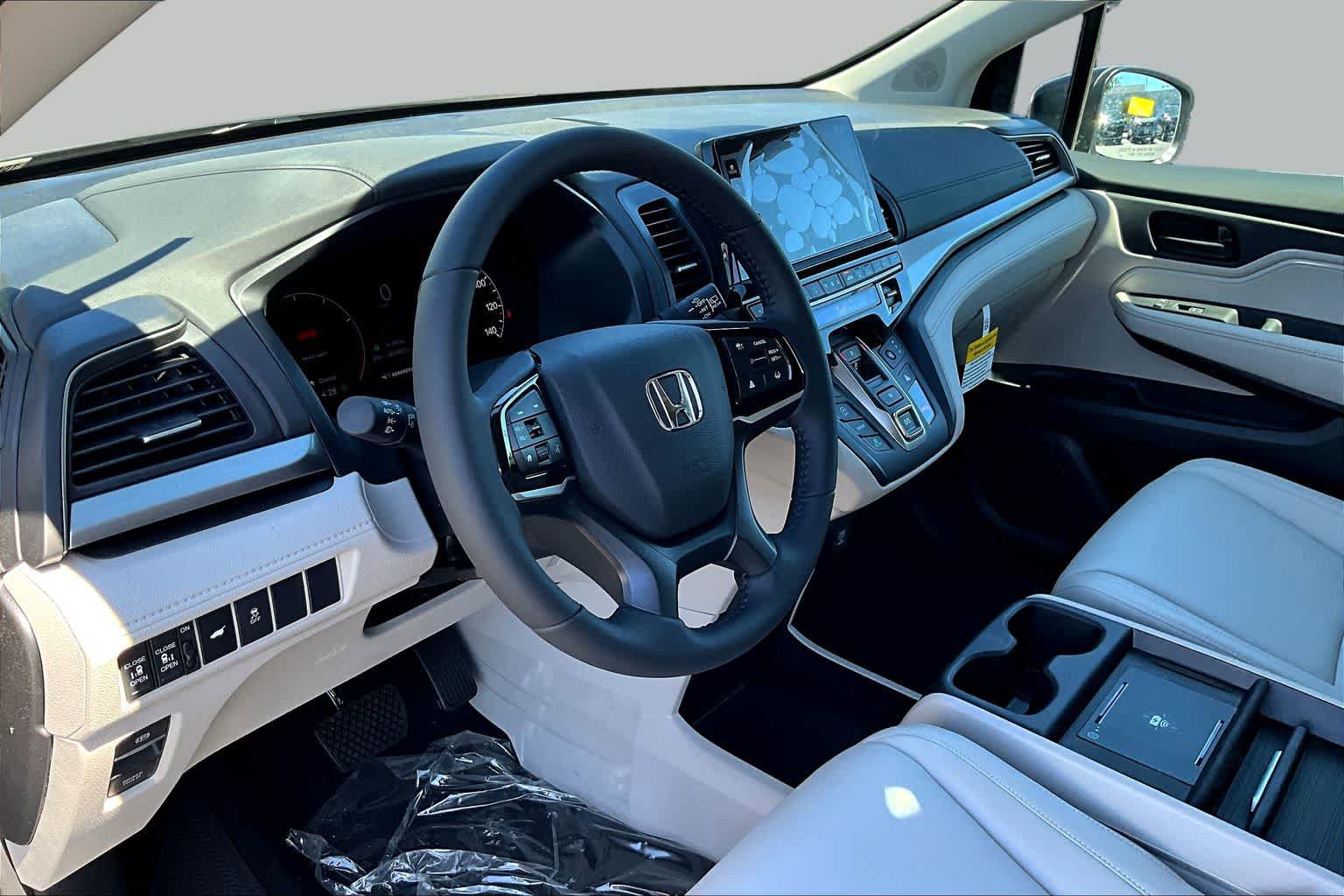 New 2026 Honda Odyssey EX-L image 8