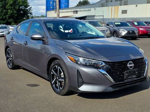 Used 2024 Nissan Sentra SV FWD image 1