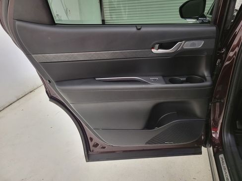 Used 2024 Hyundai Palisade Limited image 50