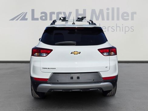 Used 2021 Chevrolet TrailBlazer LT image 4