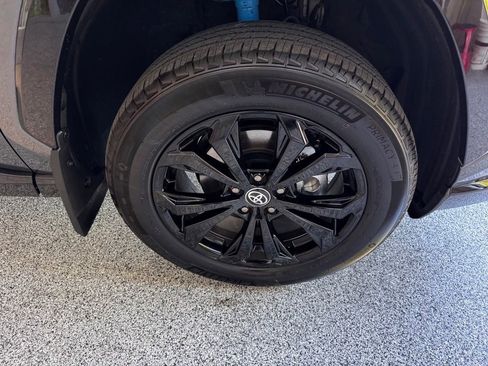 Certified 2025 Toyota RAV4 SE AWD/4WD image 16