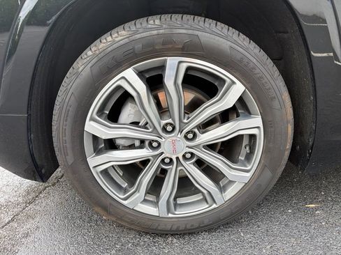 Used 2020 GMC Terrain Denali w/ Denali Premium Package FWD image 10