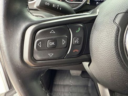 Used 2021 Jeep Wrangler Unlimited Sport image 29