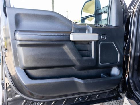 Used 2020 Ford F150 Lariat w/ Equipment Group 502A Luxury image 11