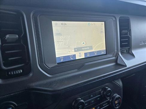 Used 2023 Ford Bronco Outer Banks w/ Sasquatch Package image 16