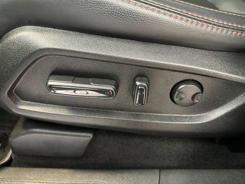Used 2025 Honda Pilot TrailSport image 25