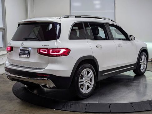 Used 2022 Mercedes-Benz GLB 250 4MATIC image 9