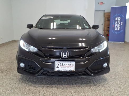 Used 2019 Honda Civic EX image 2