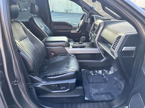 Used 2016 Ford F150 Lariat w/ Equipment Group 502A Luxury AWD/4WD image 14