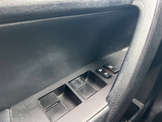 Used 2015 Toyota Corolla S FWD image 20