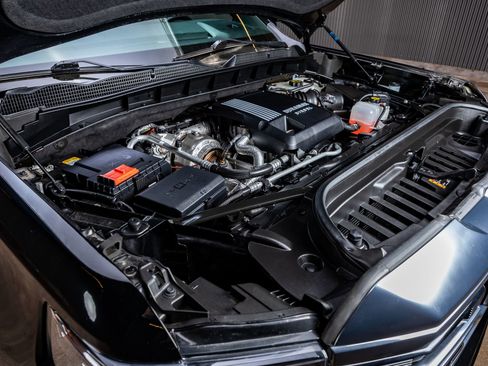 Used 2024 GMC Sierra 1500 AT4 w/ AT4 Preferred Package image 40