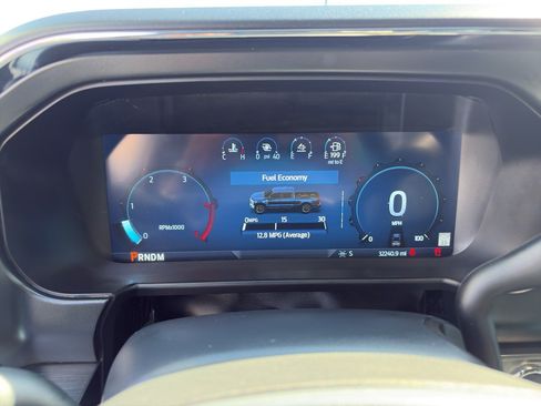 Used 2025 Ford F450 Lariat w/ Lariat Ultimate Package AWD/4WD image 12