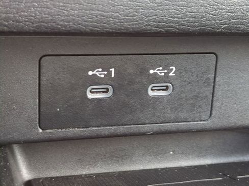 Used 2025 Mitsubishi Outlander SE AWD/4WD image 21